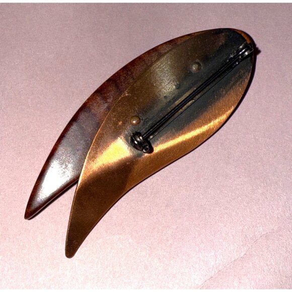 Vintage Wooden & Copper-Tone Brooch Flame Design Handcrafted Accent Piece - Picture 7 of 10